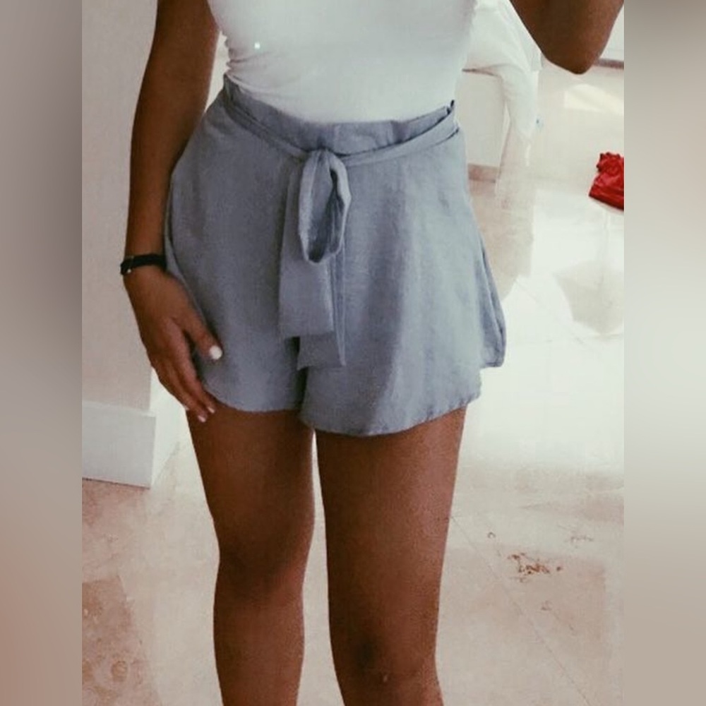 Sage brand Baby Blue satin high waisted belted shorts. Size medium. - Picture 6 of 6